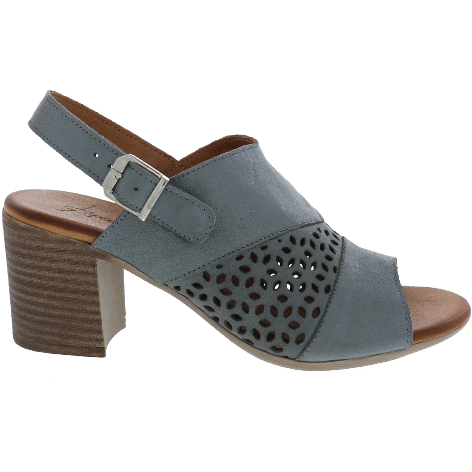 ANESHA ALEXIS - Image 3