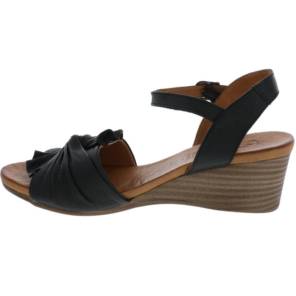 ANESHA ODESSA - Image 6