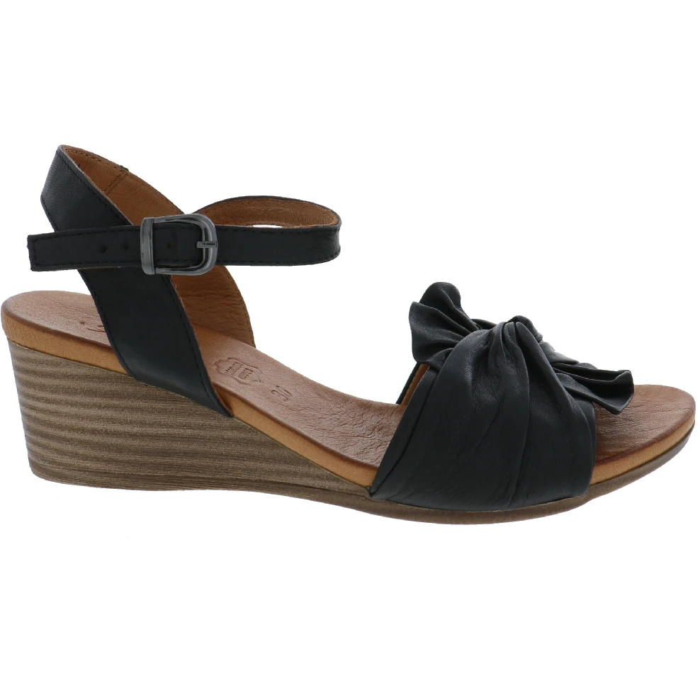 ANESHA ODESSA - Image 5